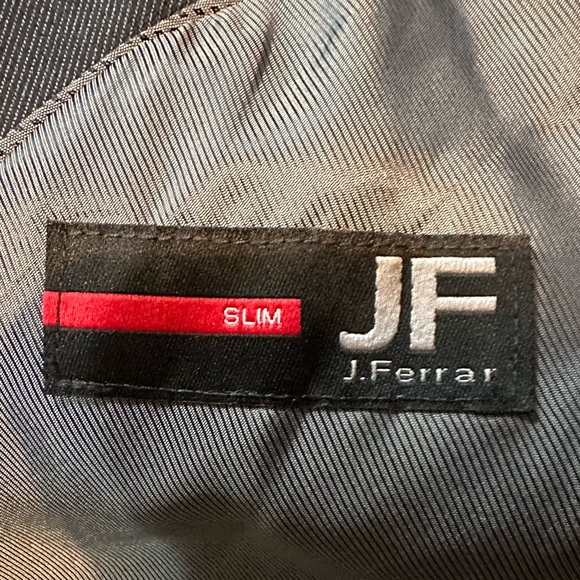 Men’s J.Ferrar Slim fit gray blazer - Picture 3 of 4